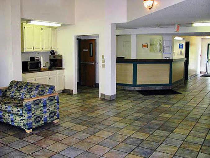 Motel 6-Lawrence, Ks Extérieur photo