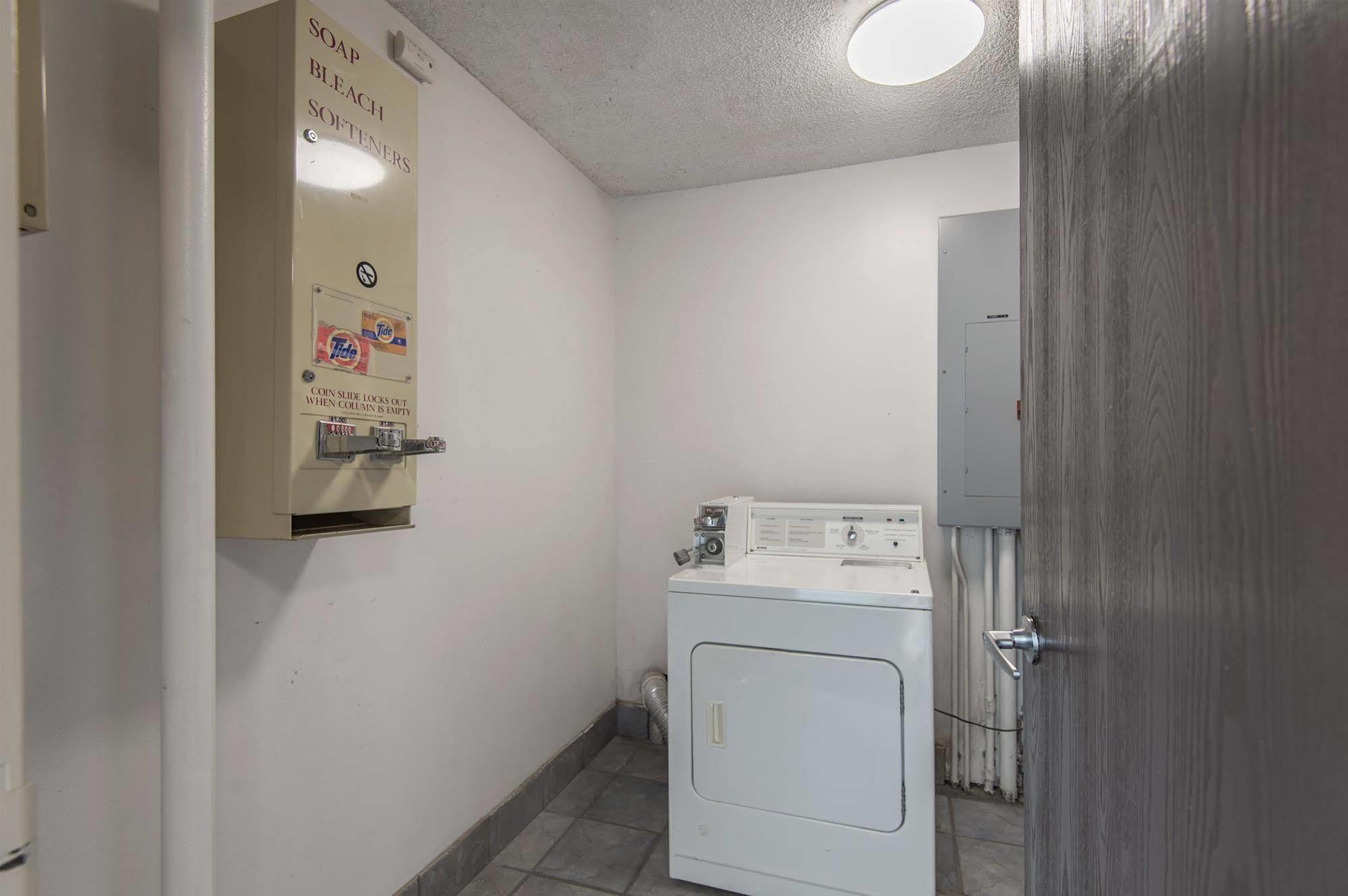 Motel 6-Lawrence, Ks Extérieur photo