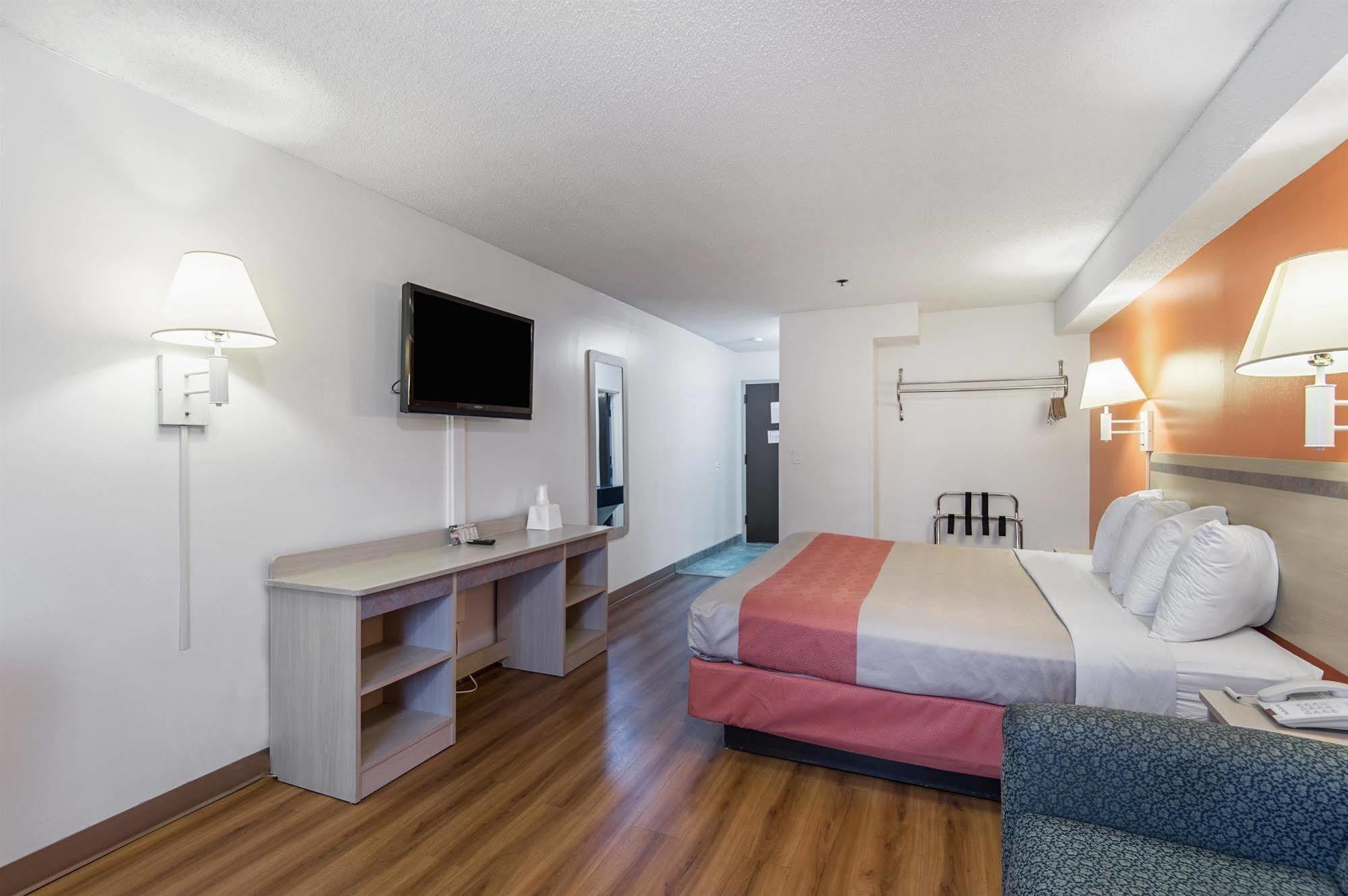 Motel 6-Lawrence, Ks Extérieur photo